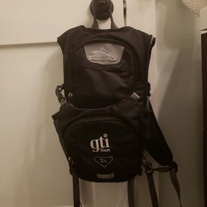 High Sierra 2L Pack